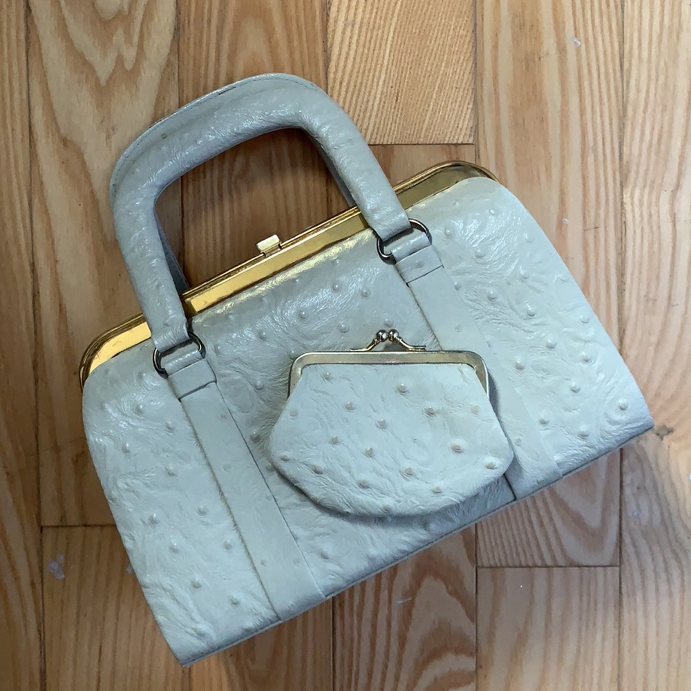 SALE! 1960’s ✨ vintage handbag: Ostrich Leather